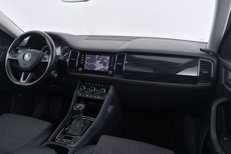 Vehicle Image 17