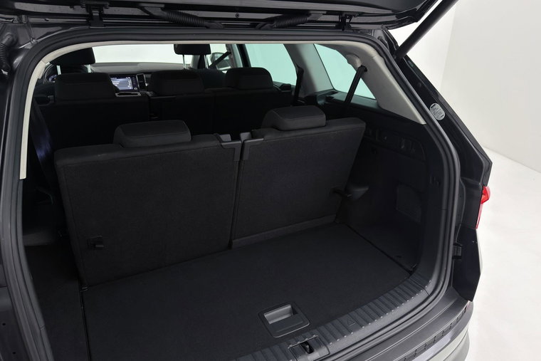 Vehicle Image 38