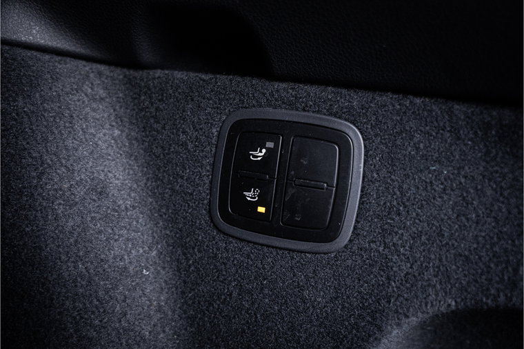 Vehicle Image 39