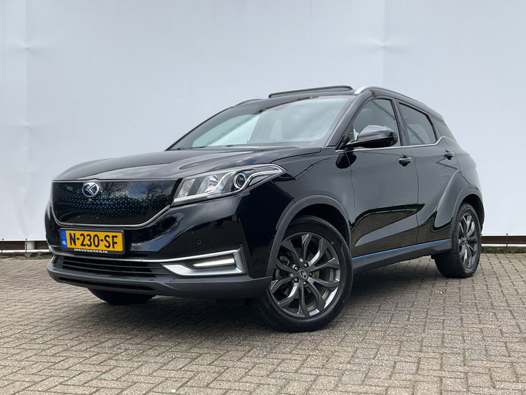 Vehicle Image 13