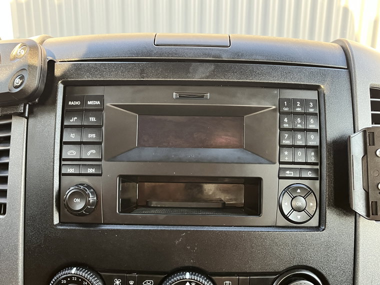 Vehicle Image 47