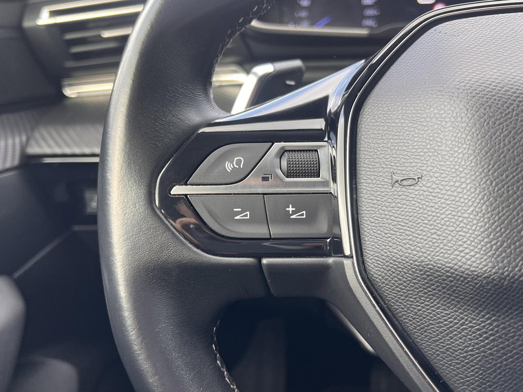 Vehicle Image 26