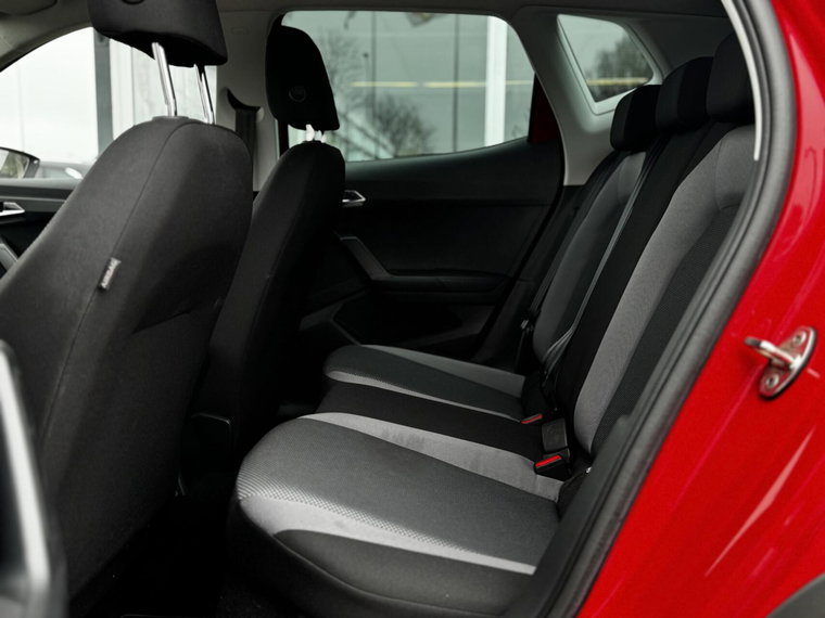 Vehicle Image 14