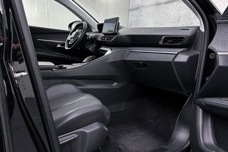 Vehicle Image 31