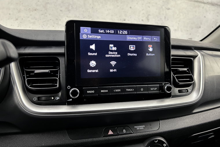 Vehicle Image 16