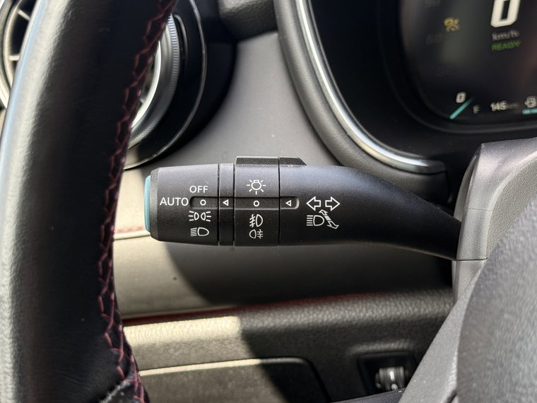 Vehicle Image 26