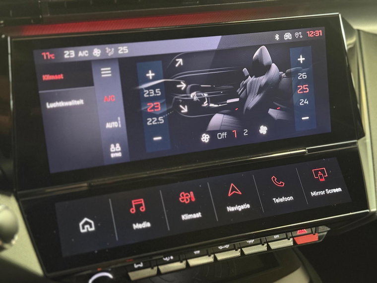 Vehicle Image 31