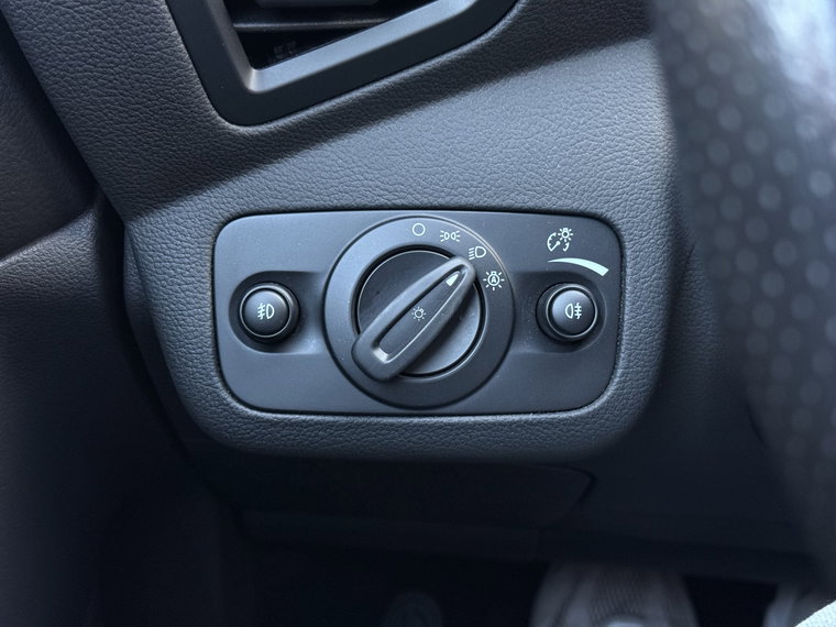Vehicle Image 50