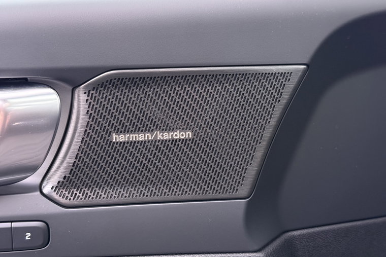 Vehicle Image 24