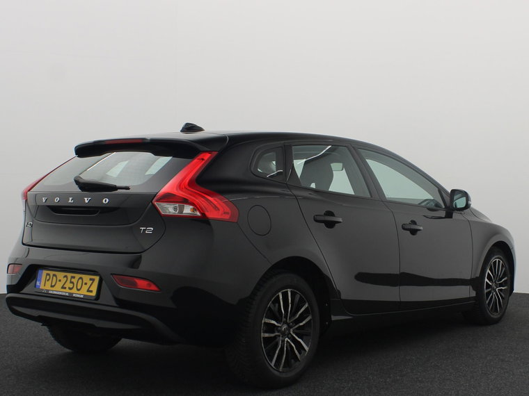 Vehicle Image 17