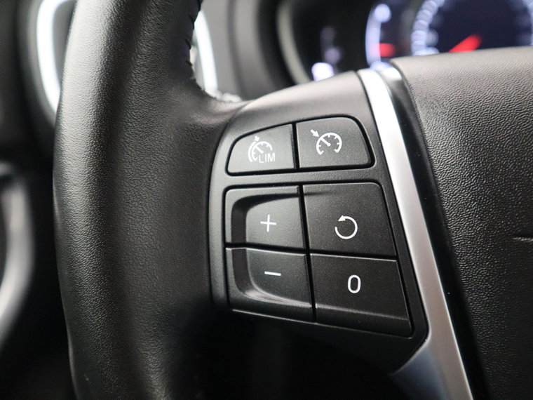 Vehicle Image 36