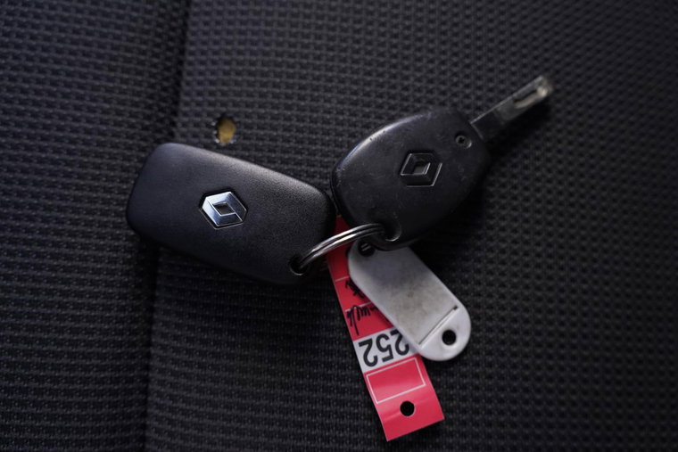 Vehicle Image 38