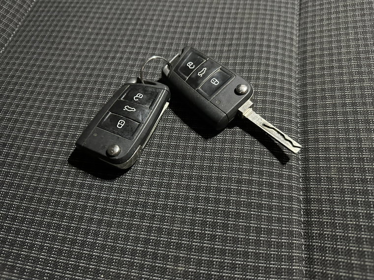Vehicle Image 17