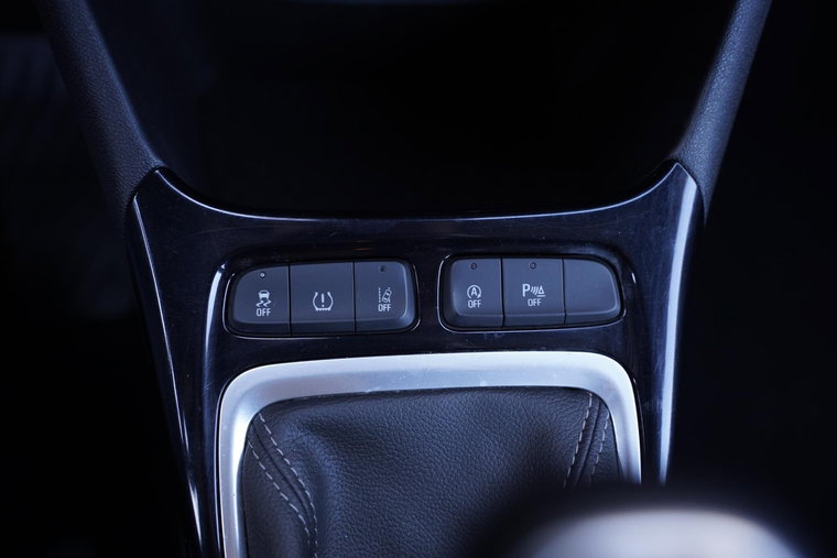 Vehicle Image 38