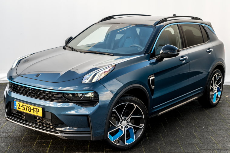 Vehicle Image 6