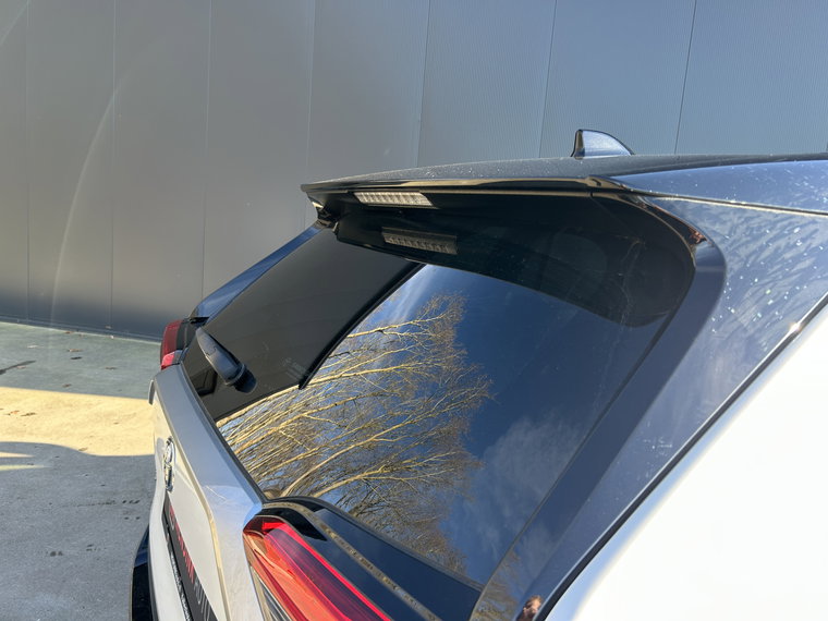 Vehicle Image 26