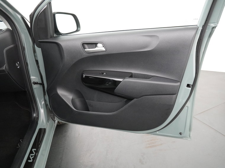 Vehicle Image 45