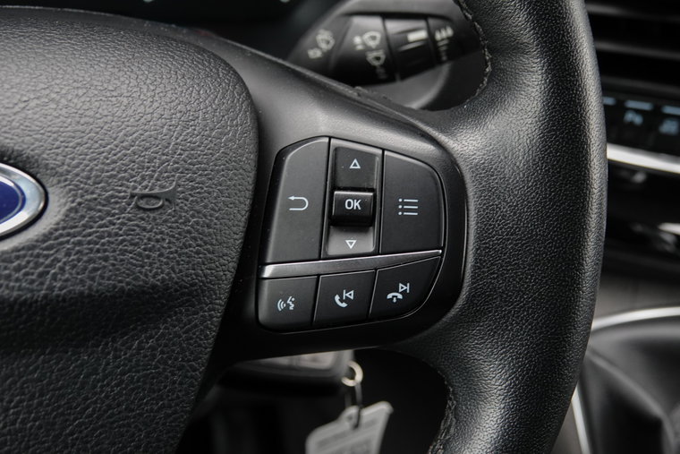 Vehicle Image 26