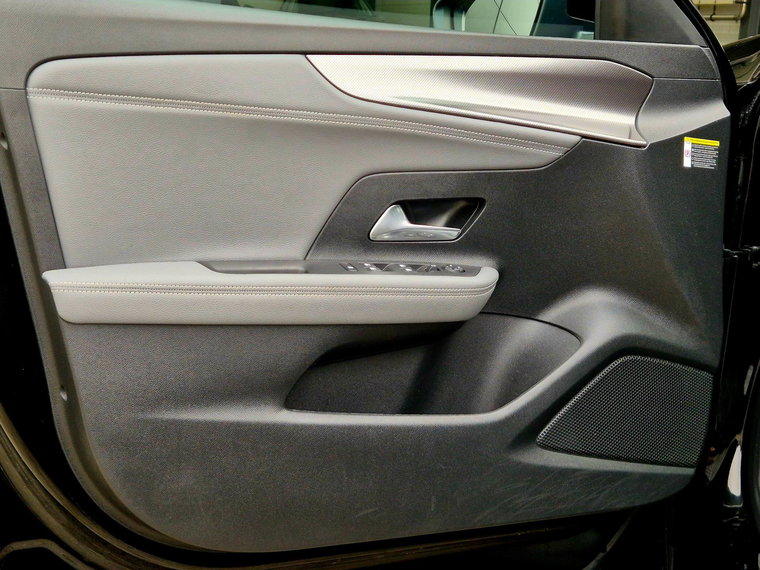 Vehicle Image 35