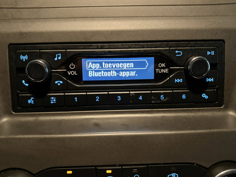 Vehicle Image 16
