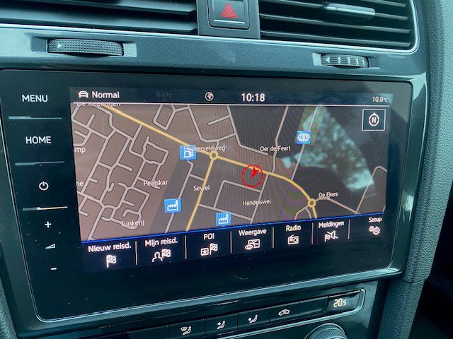 Vehicle Image 32