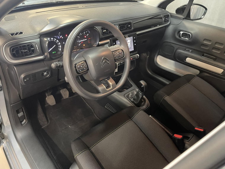 Vehicle Image 20