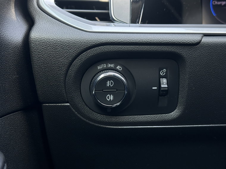 Vehicle Image 26