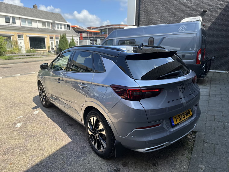 Vehicle Image 40