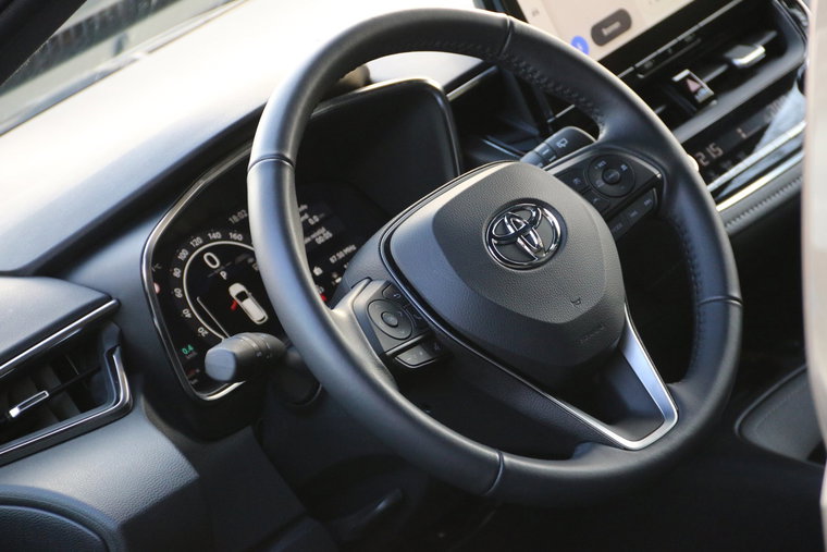 Vehicle Image 14