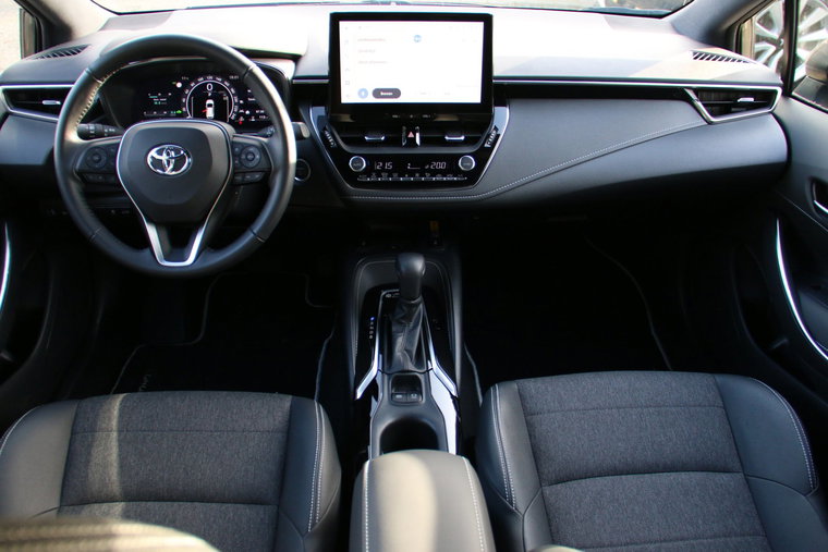 Vehicle Image 10