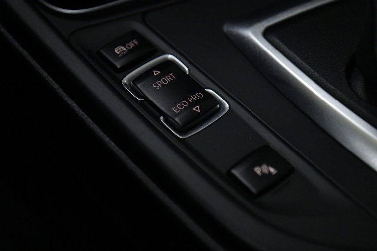 Vehicle Image 39