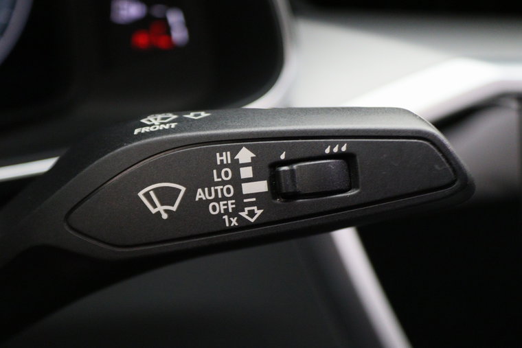 Vehicle Image 40