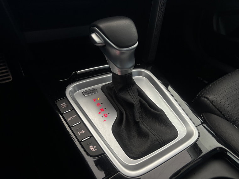 Vehicle Image 38