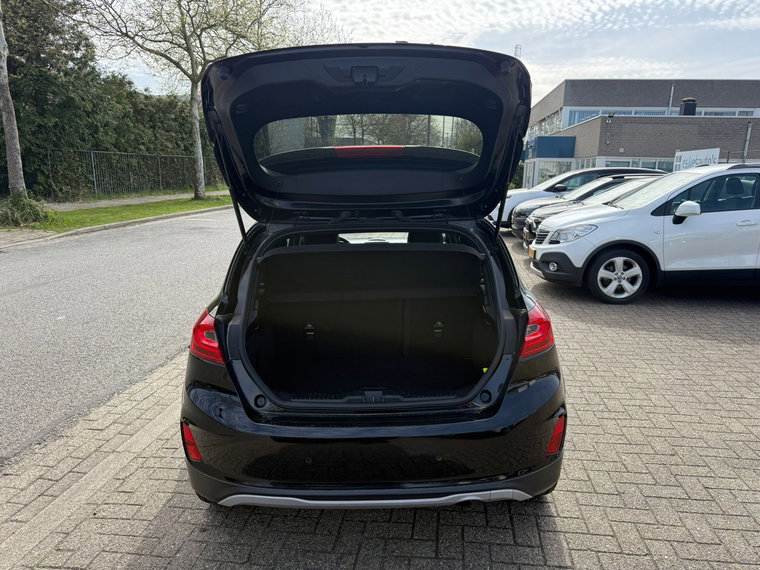 Vehicle Image 22