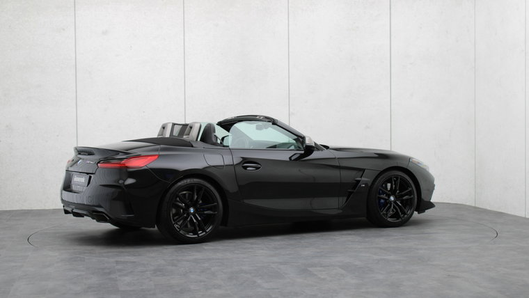 Vehicle Image 27