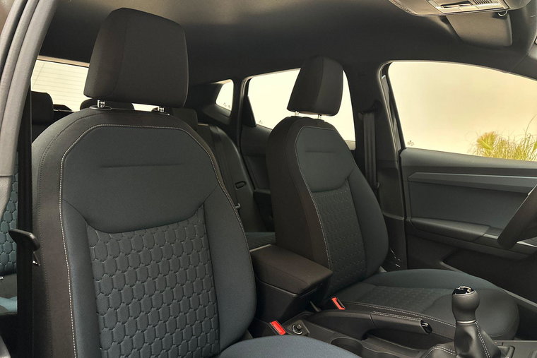 Vehicle Image 13