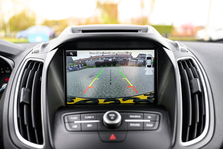 Vehicle Image 8