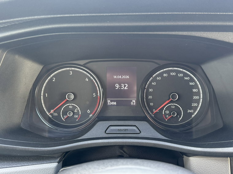 Vehicle Image 38