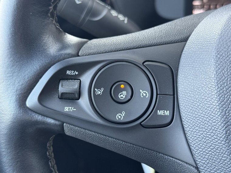 Vehicle Image 29