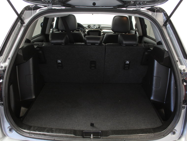 Vehicle Image 7