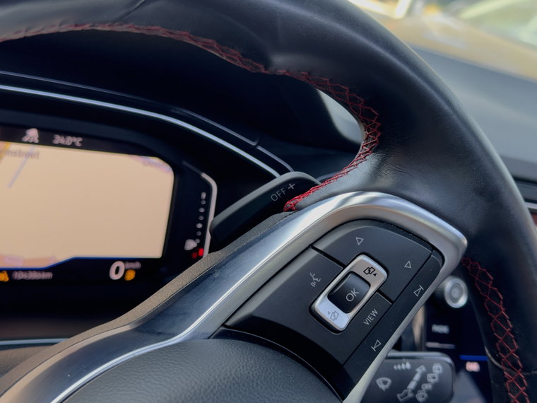 Vehicle Image 30