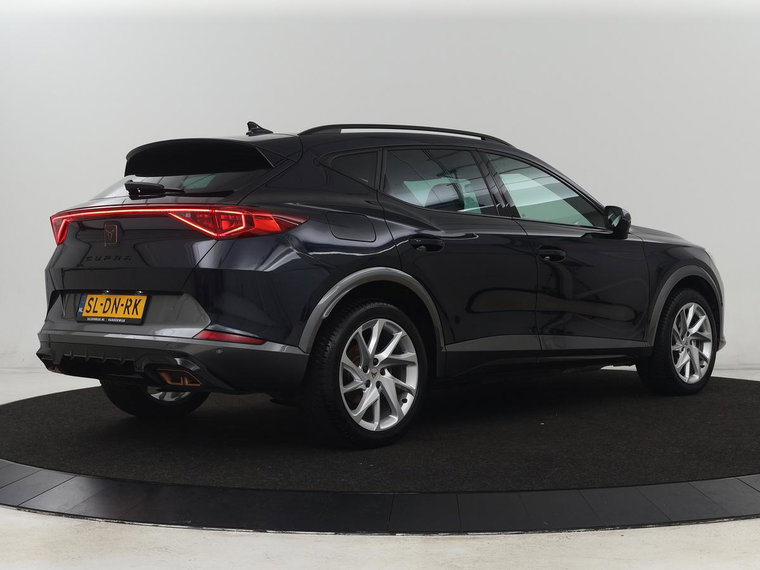 Vehicle Image 37