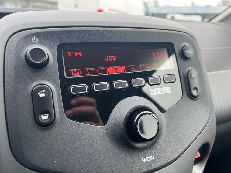 Vehicle Image 13