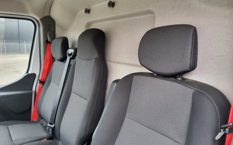 Vehicle Image 23