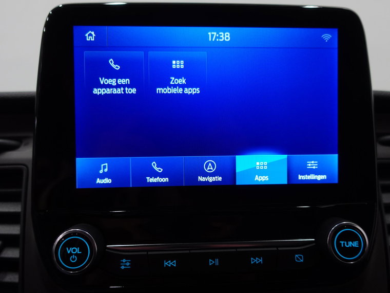 Vehicle Image 32