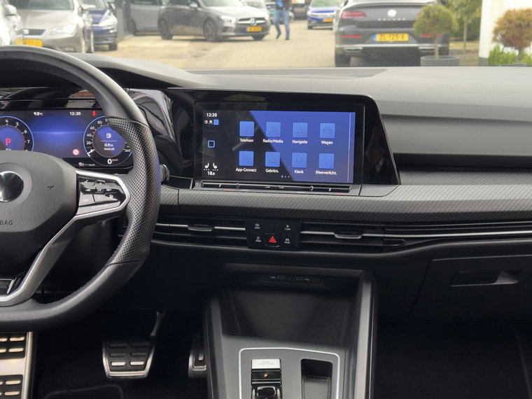 Vehicle Image 37