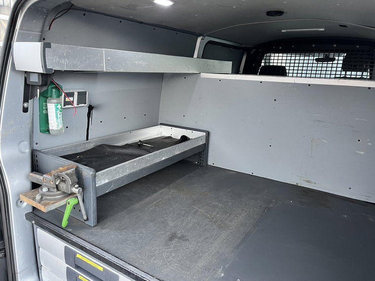 Vehicle Image 15