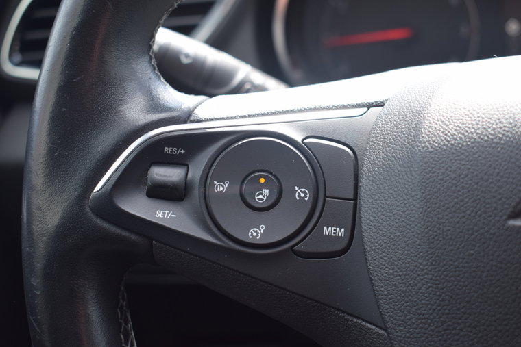 Vehicle Image 24
