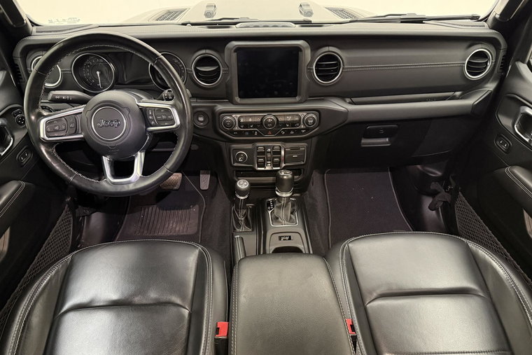 Vehicle Image 19