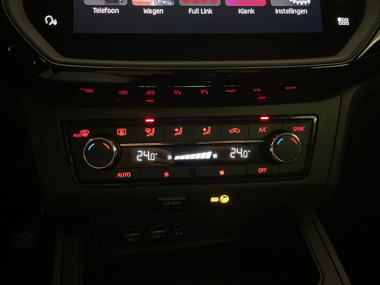 Vehicle Image 40